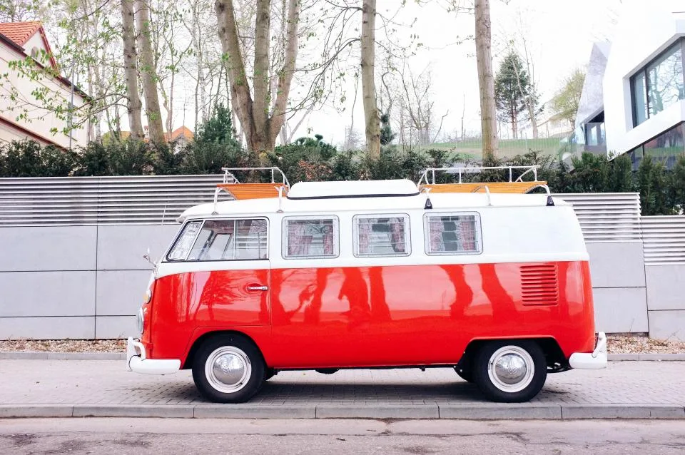 Vehicle livery design on a van